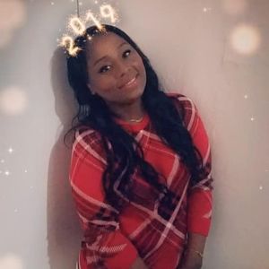 Meet your Posher, Ambar